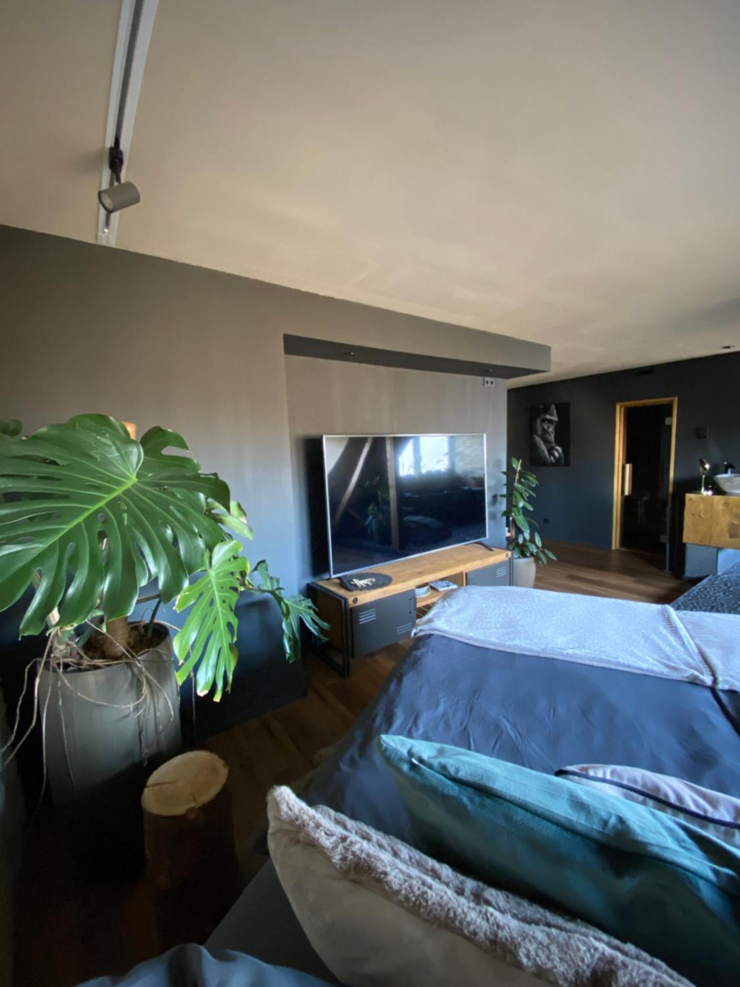 Private Wellness Suiten Mit Whirlpool Essen Exterior foto